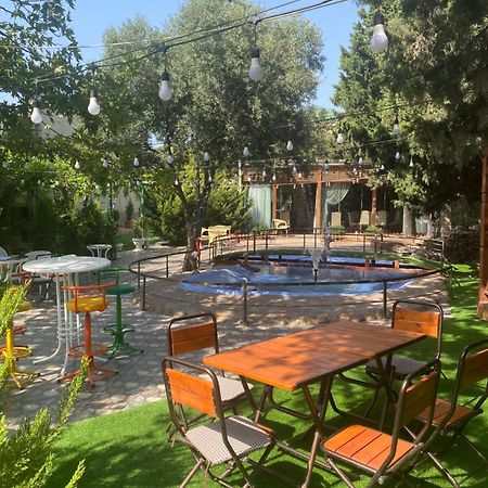 Damla Hotel Баку Екстериор снимка