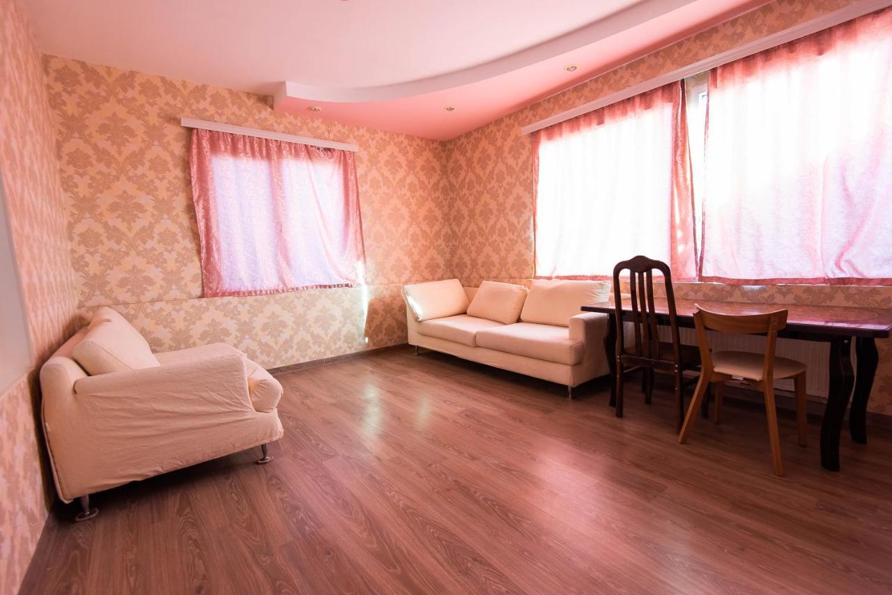 Damla Hotel Баку Екстериор снимка