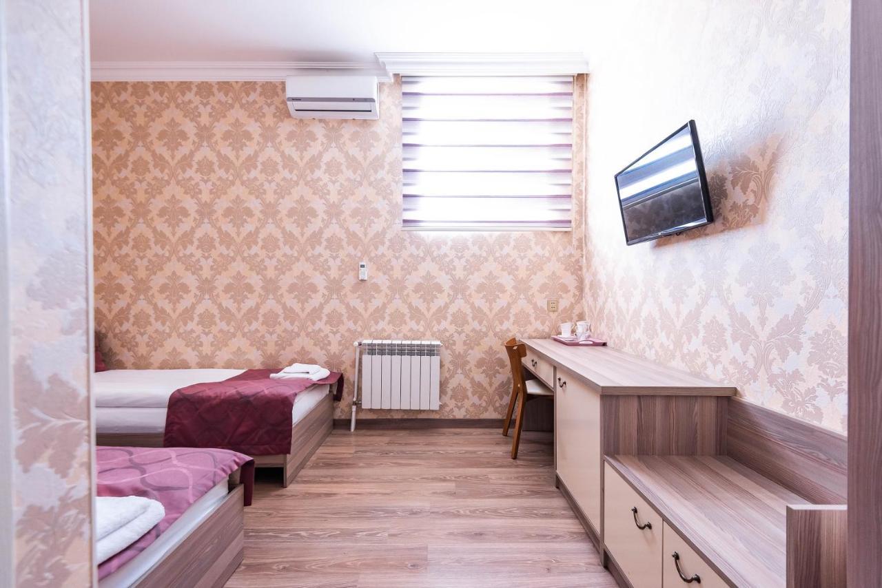 Damla Hotel Баку Екстериор снимка