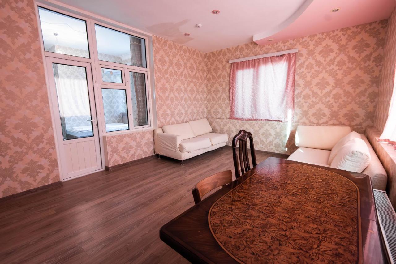 Damla Hotel Баку Екстериор снимка