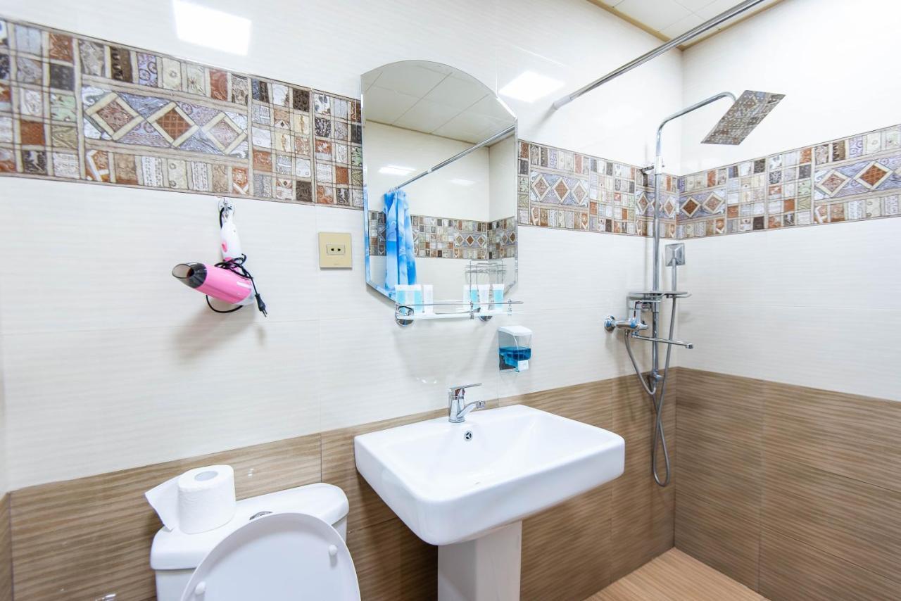 Damla Hotel Баку Екстериор снимка
