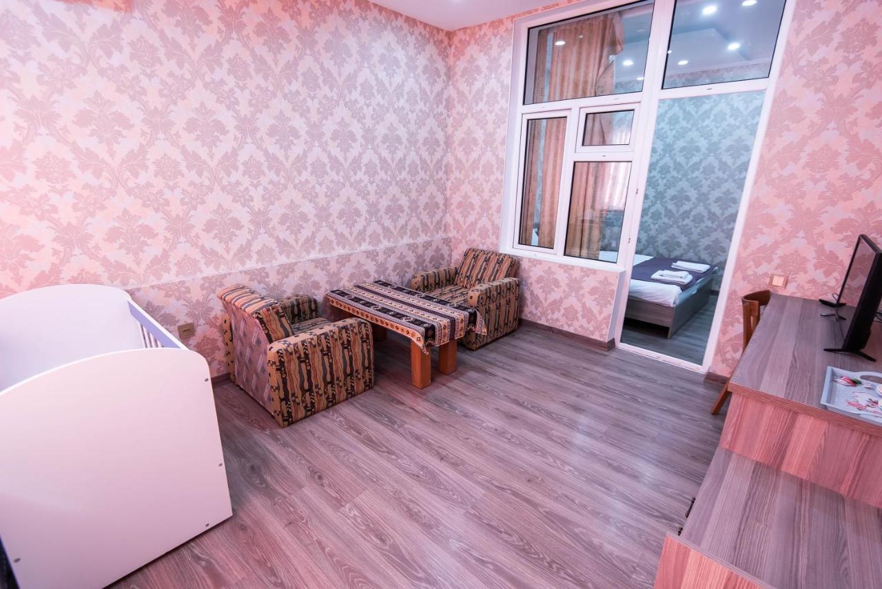 Damla Hotel Баку Екстериор снимка
